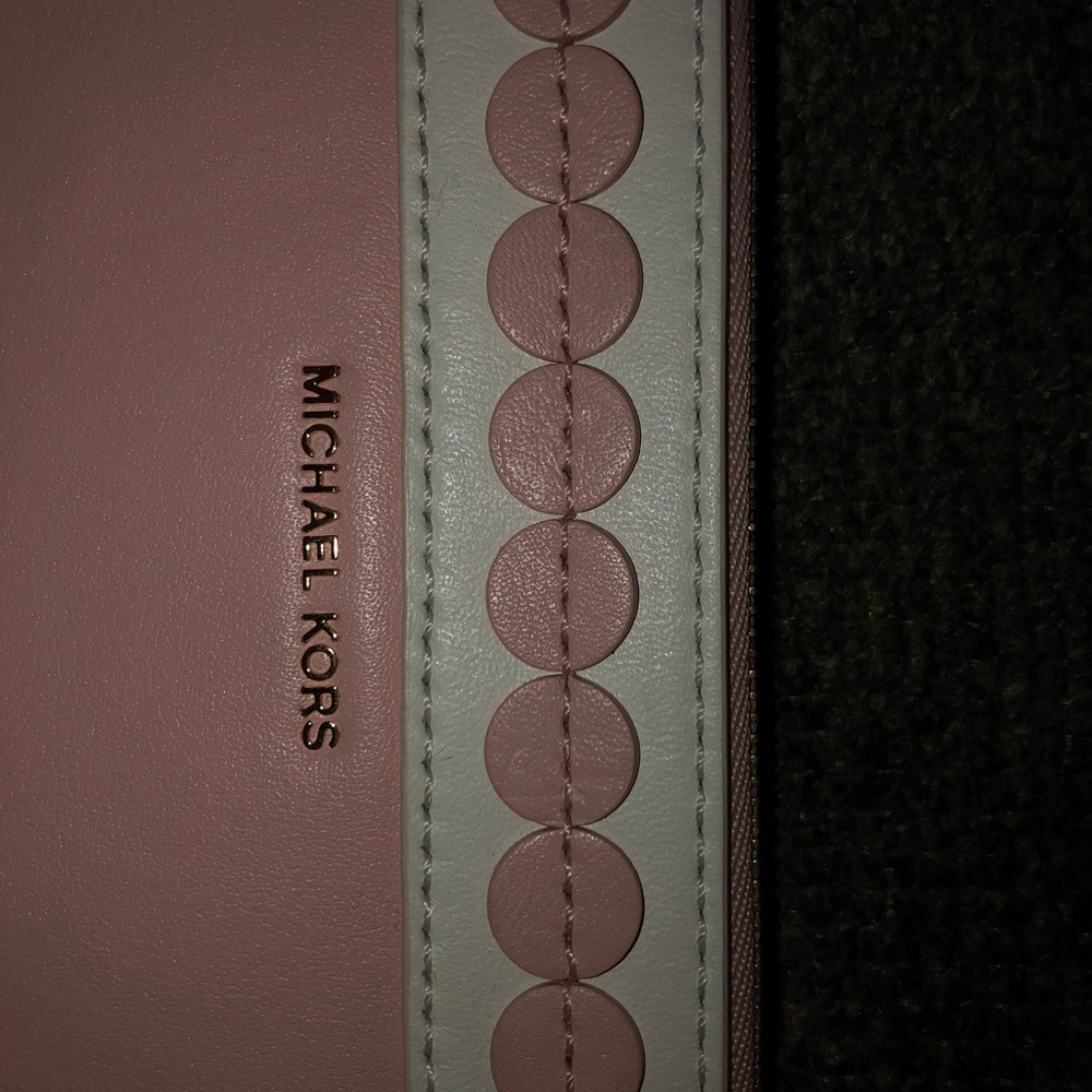 Pink and white Michael Kors Wristlet